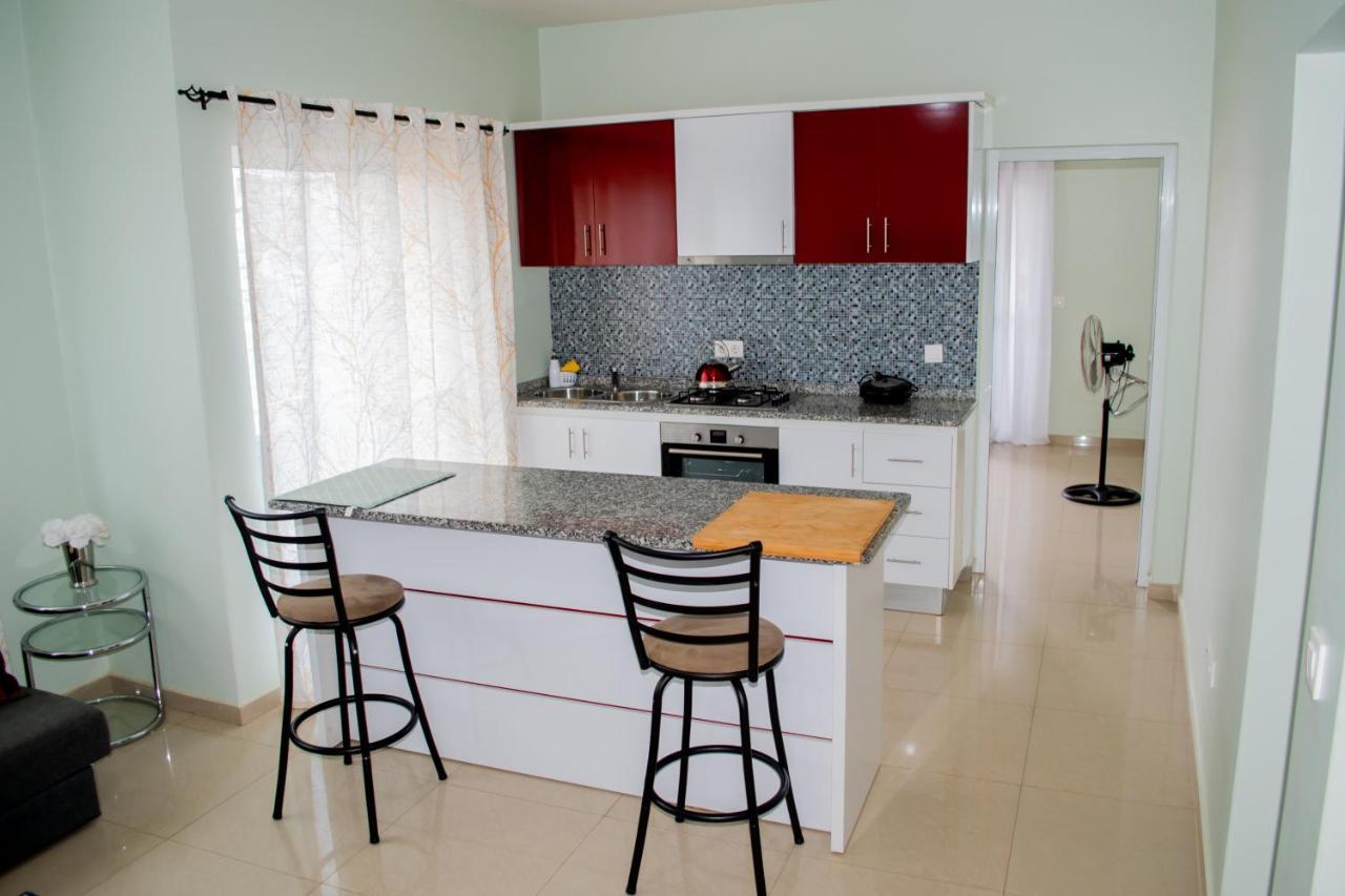 Comfortable And Cozy Apartments Praia Exterior photo