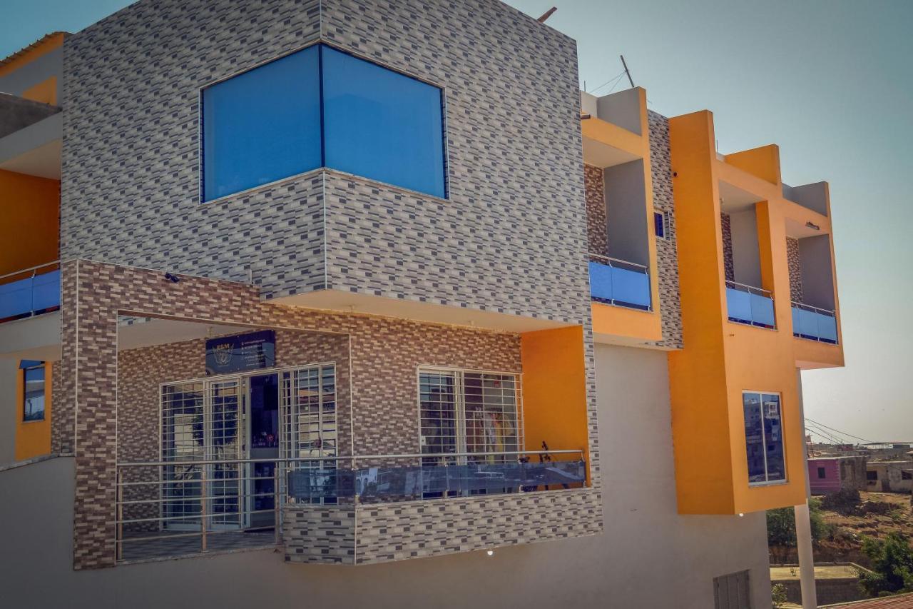 Comfortable And Cozy Apartments Praia Exterior photo